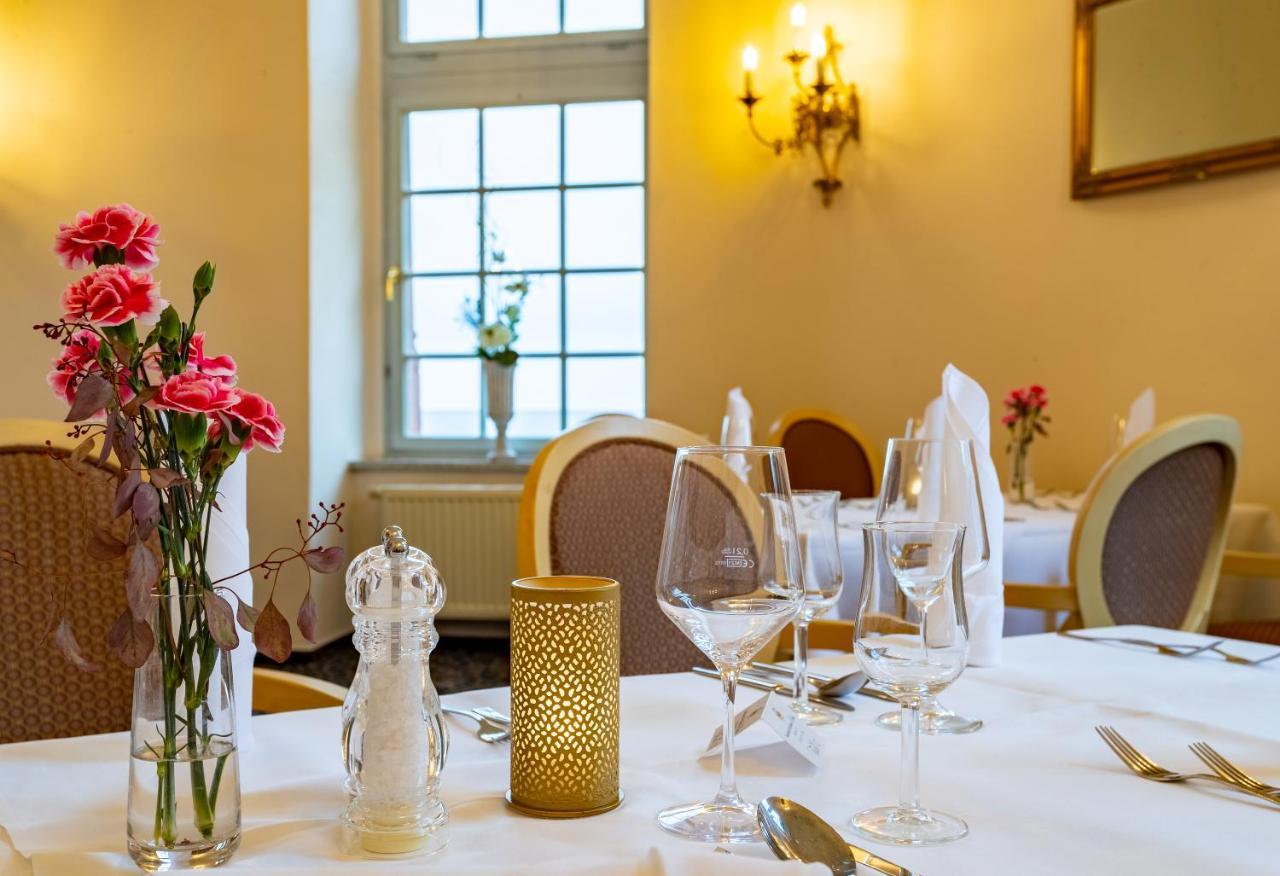 Seehotel Schloss كلينك المظهر الخارجي الصورة