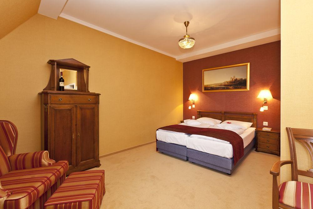Seehotel Schloss كلينك المظهر الخارجي الصورة